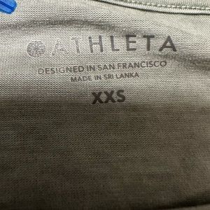 athleta xxs workout top slightly worn